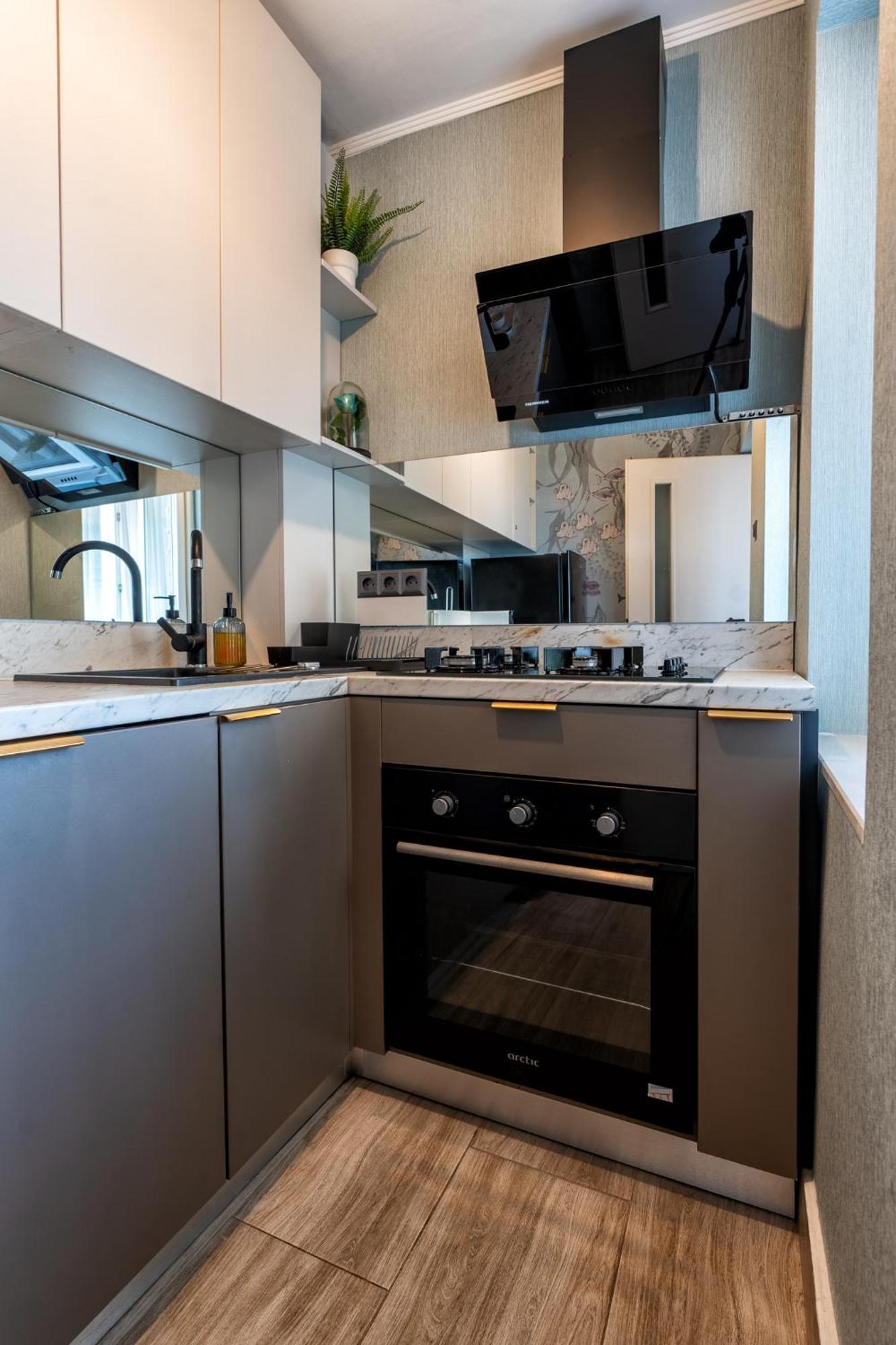 Marcos Studio Nice And Cozy Pitesti Ngoại thất bức ảnh